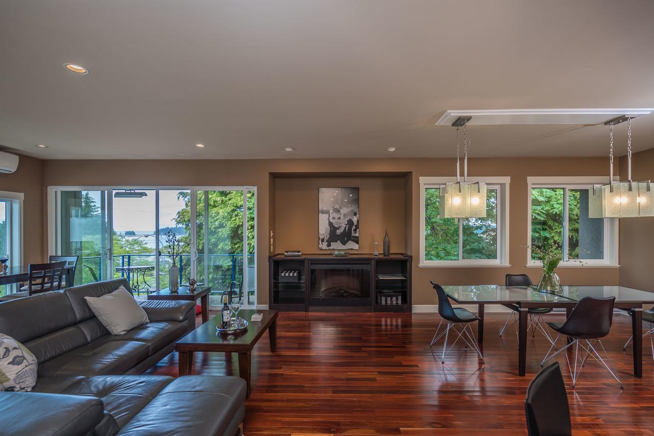 Ferienwohnung Luxury Penthouse Downtown Nanaimo Exterior foto
